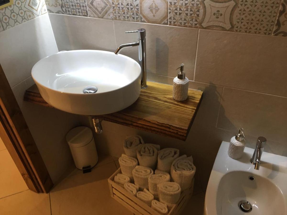 B&B La Pietra Ercolano Dış mekan fotoğraf
